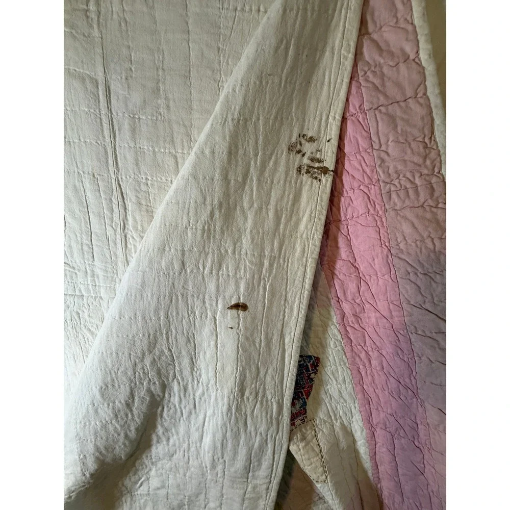 Vintage Handmade Sunbonnet Sue Applique Quilt Pink White Cotton Farmhouse 80x66